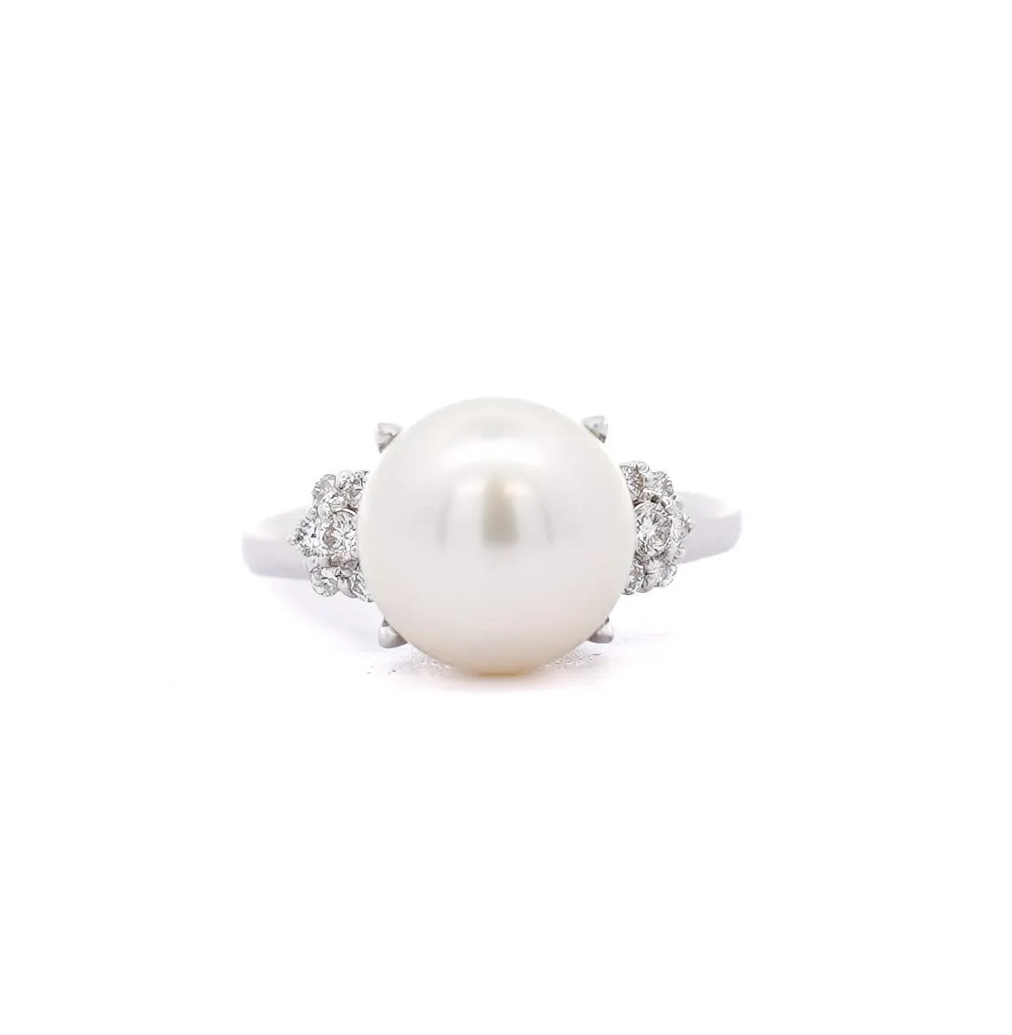 11mm White Cultured Pearl and Round Cut Diamonds in Filigree Platinum Ring