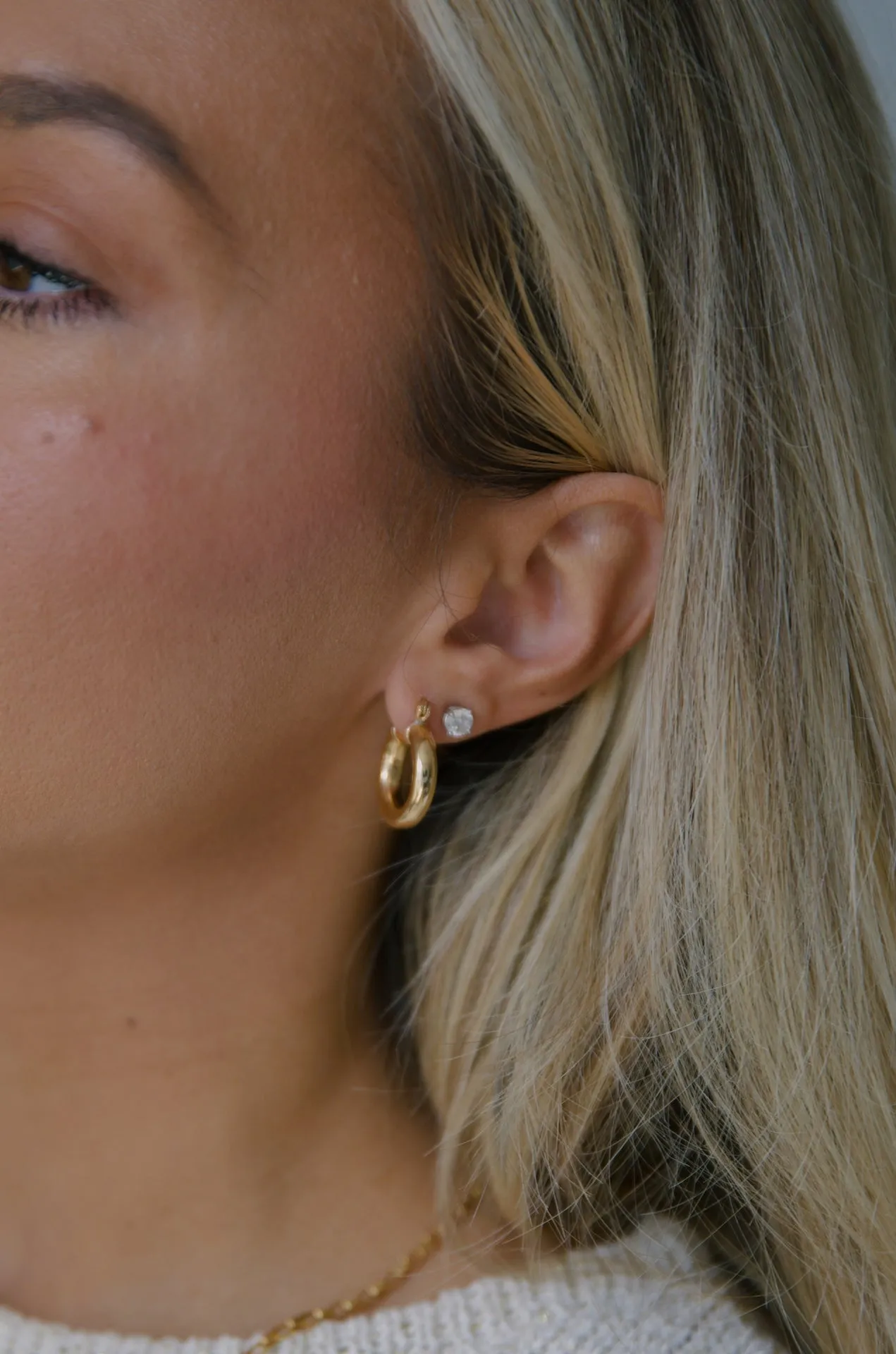 18k Gold Hoops