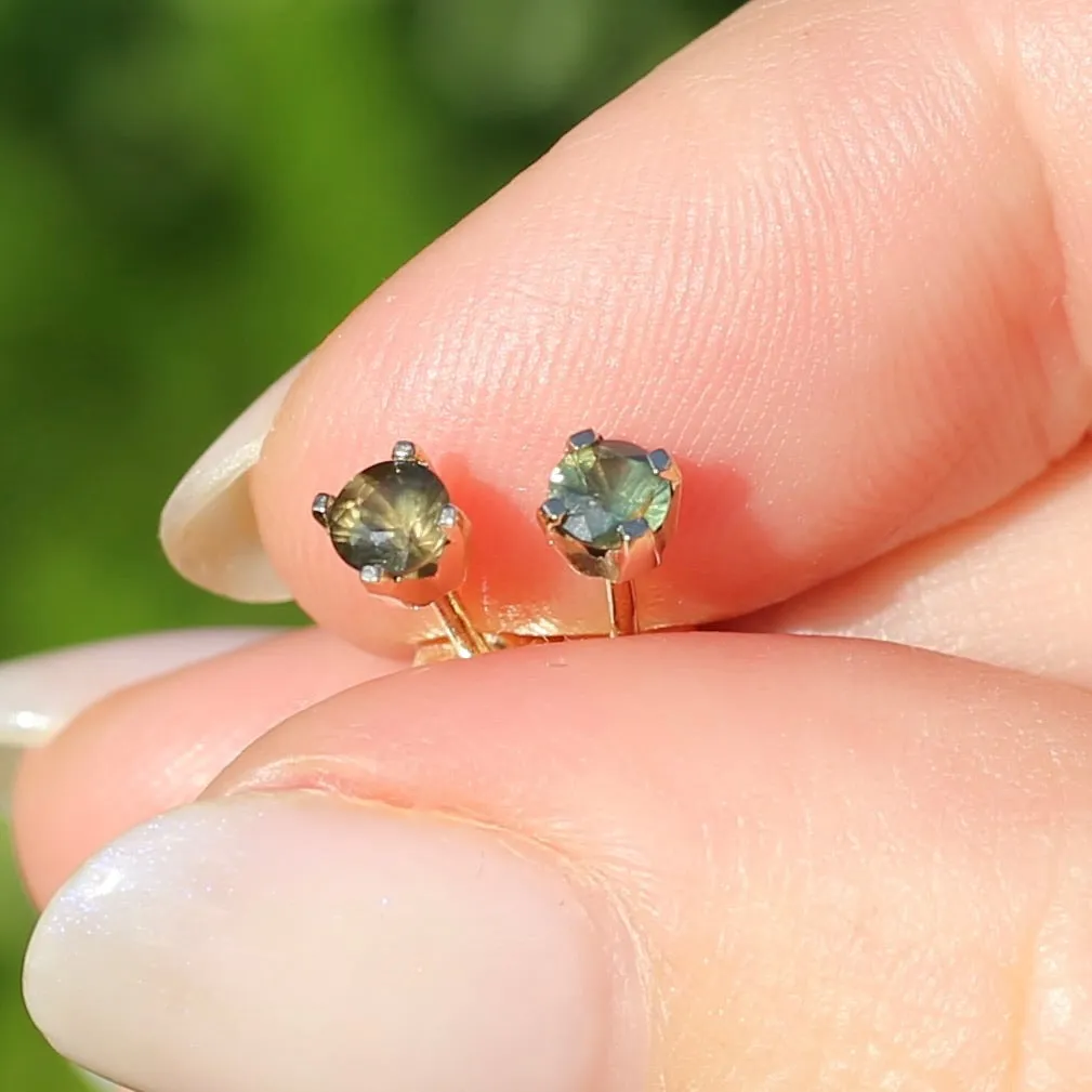 3.5mm Sapphire Stud Earrings, Green Brown, 4 claw 9ct Yellow Gold