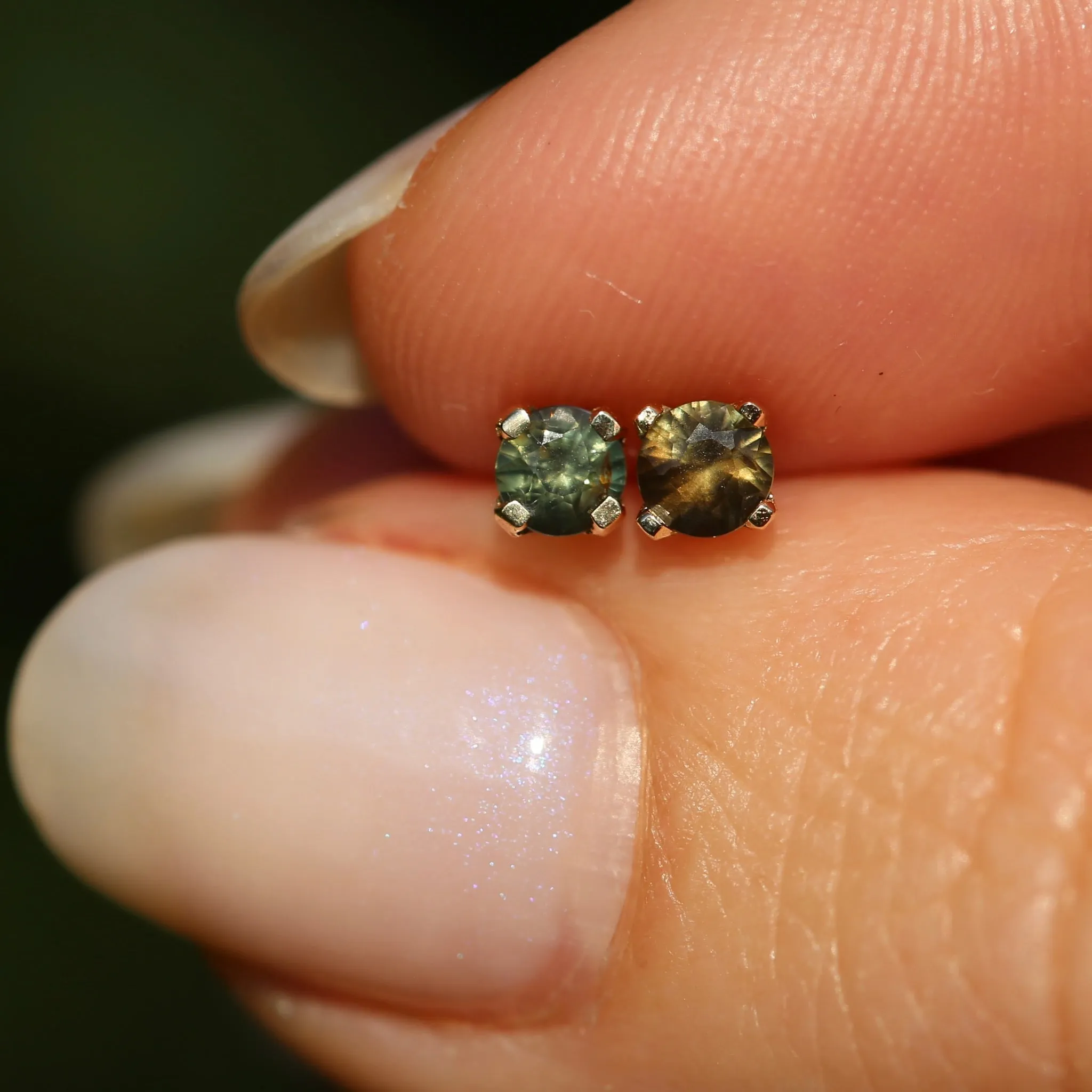 3.5mm Sapphire Stud Earrings, Green Brown, 4 claw 9ct Yellow Gold