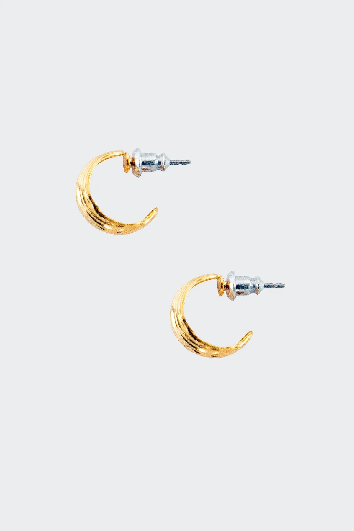 JWLMR - Mini Ridge Hoop Earrings