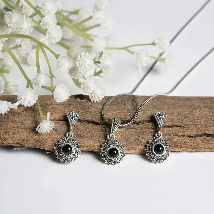 Ornate Eclipse Pendant Set