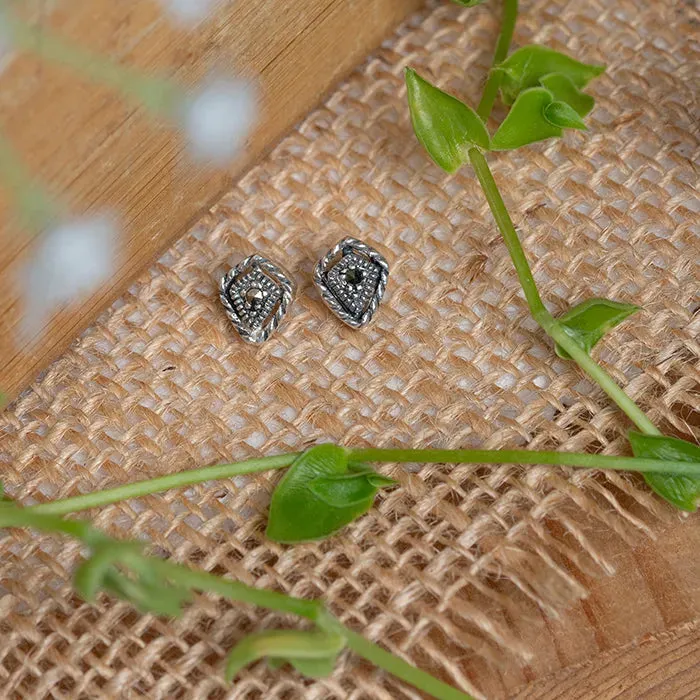 Oxidized Detailed Silver Stud