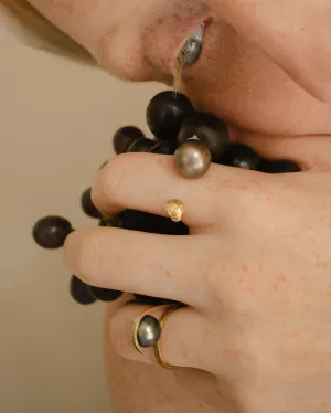 Paper moon Ring -Tahitian pearl