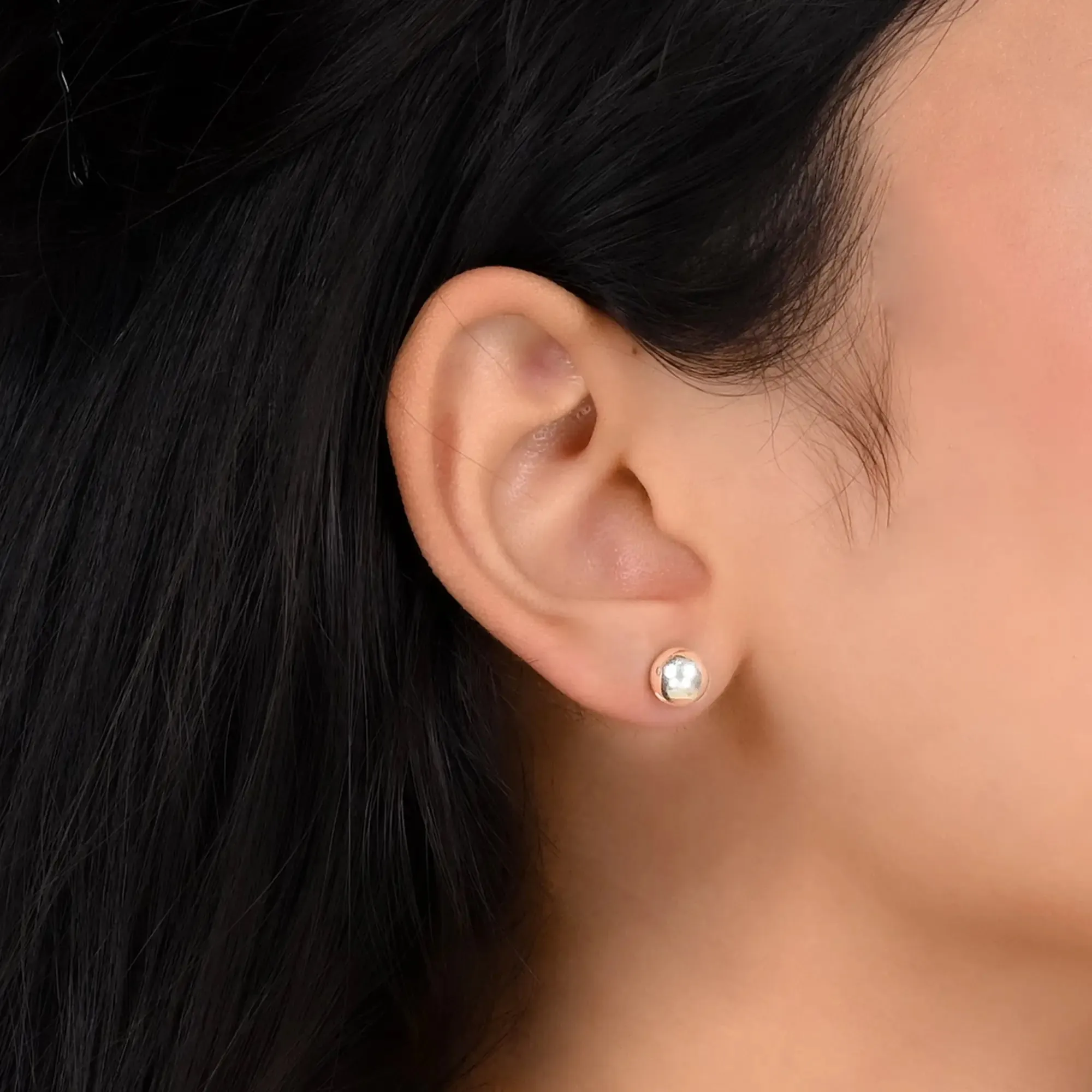 Radiant Classic Studs