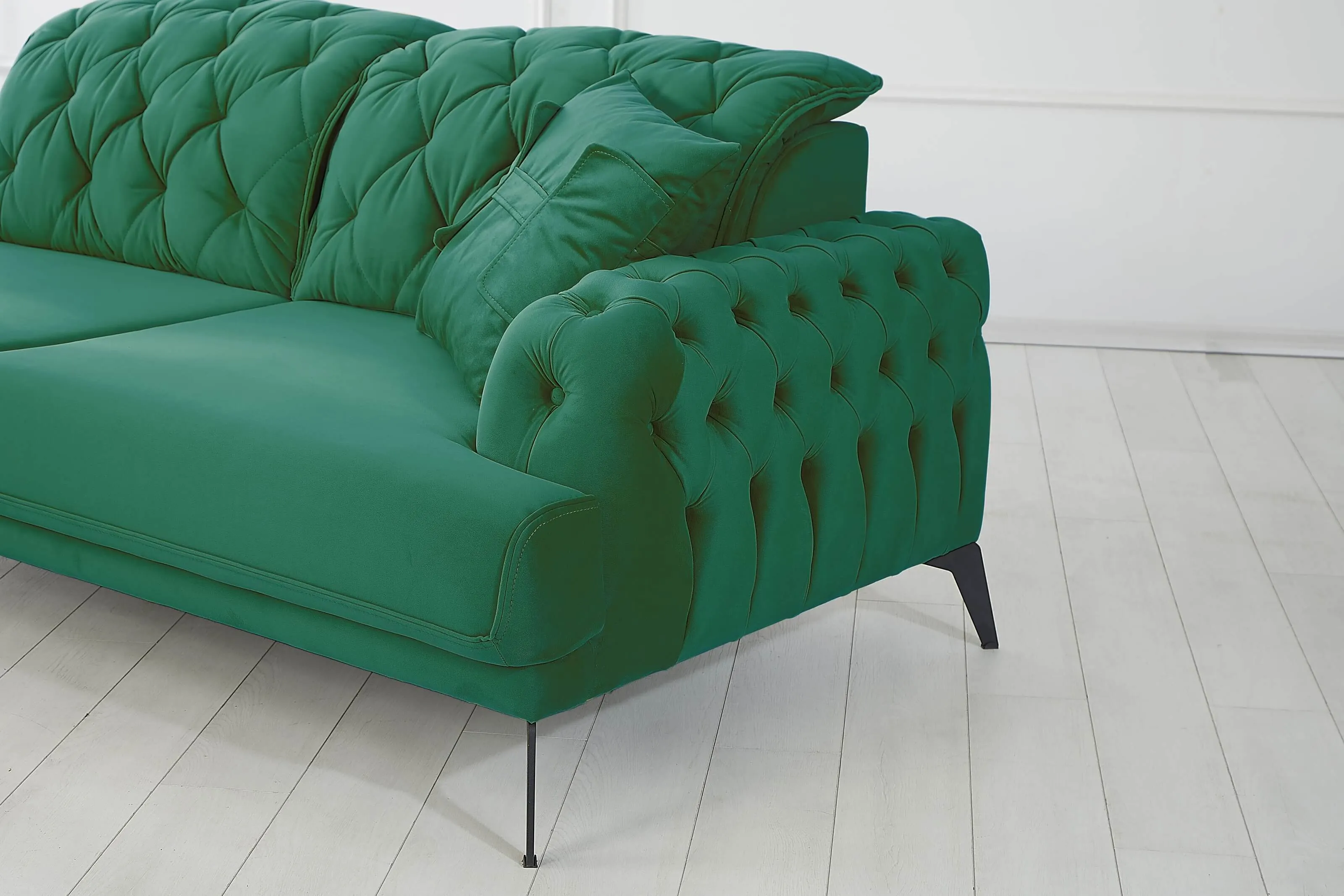 Rubeza Piera Left Hand Facing Chaise End Corner Sofa - Super Emerald Green